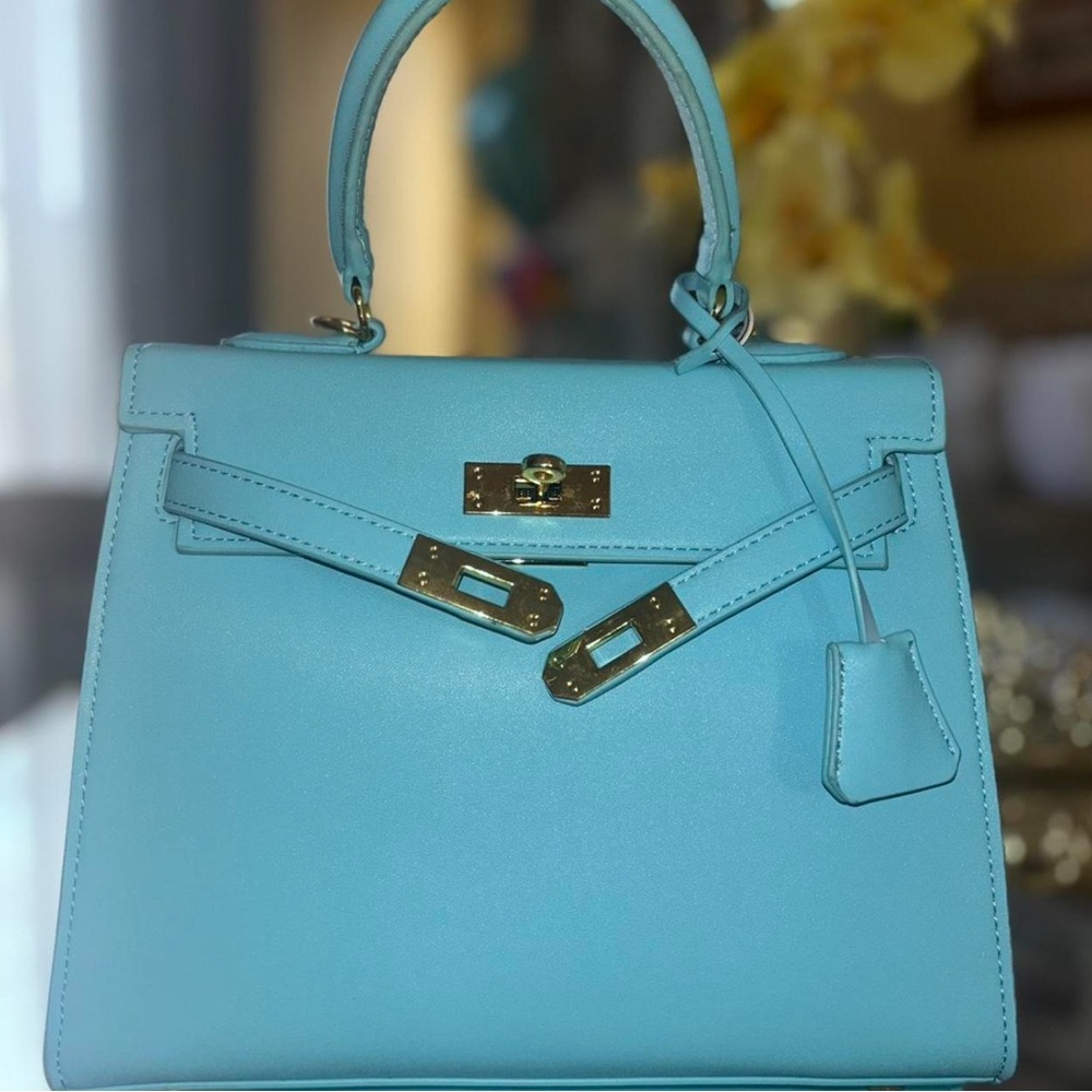 Elegant Blue Handbag